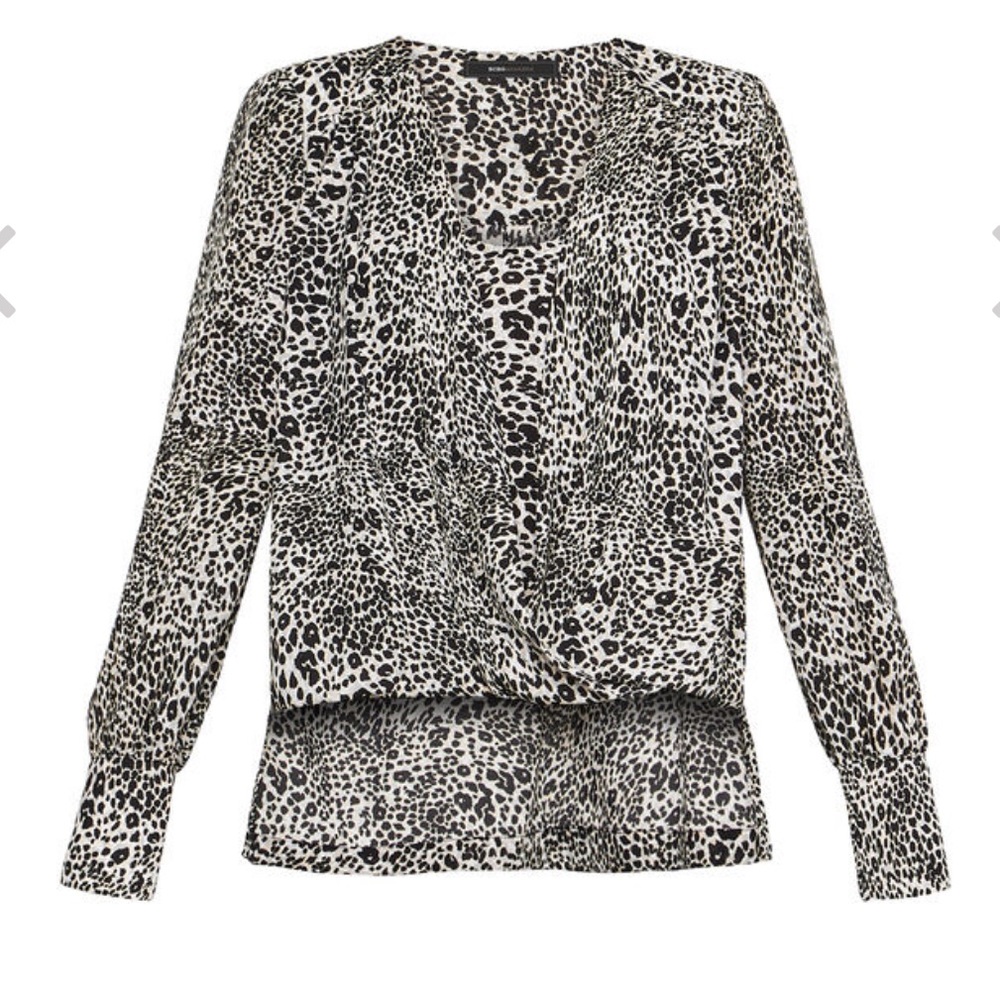 ⭐️2/$25⭐️Puff sleeve Leopard-like blouse High/Low medium - Picture 6 of 9